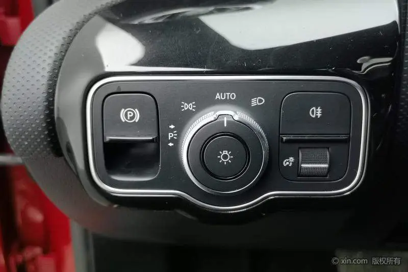 Mercedes-Benz A-Class 2020 A 200 L Sports Sedan Fashion Edition — 16