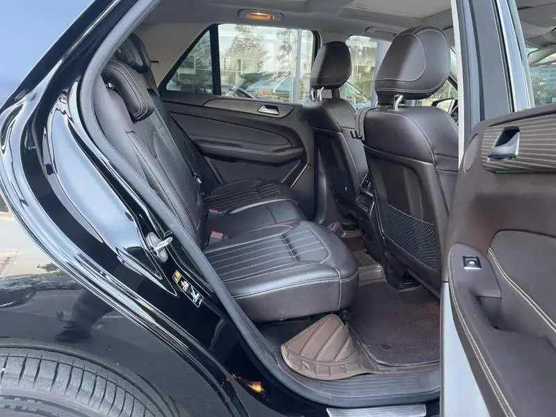Mercedes-Benz GLE 2018 GLE 320 4MATIC Dynamic Collector's Edition — 16