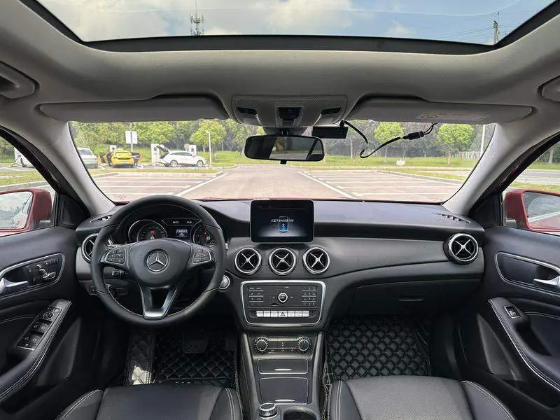 Mercedes-Benz GLA 2018 GLA 200 Dynamic — 19