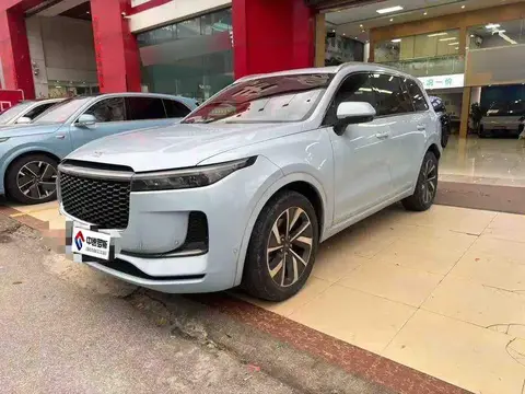Ideal ONE 2021 Extended Range 6-seater Edition