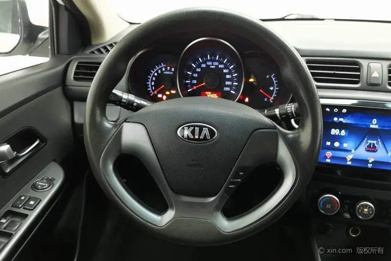 Kia K2 2015 Sedan 1.4L MT GLS — 15