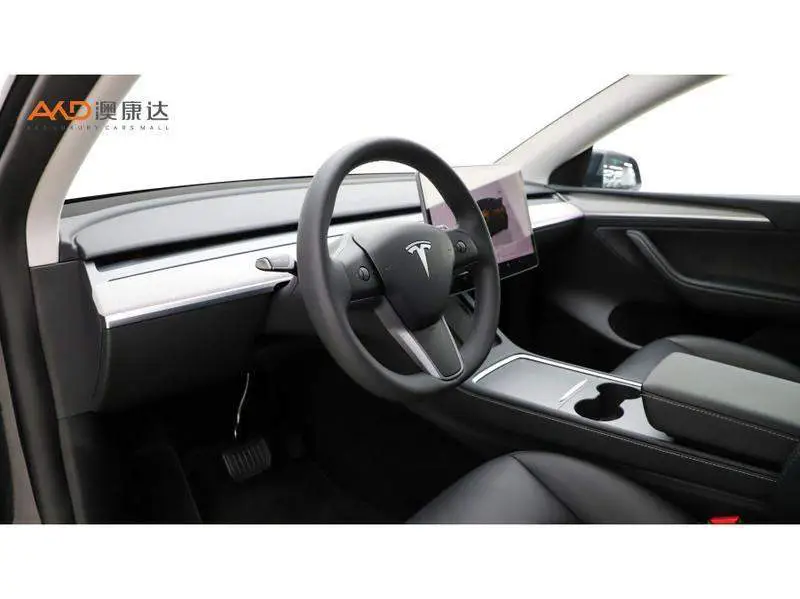 Model Y 2024 rear-wheel drive version — 6