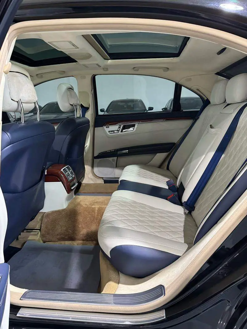 Mercedes-Benz S-Class 2008 S 300 L Premium Edition — 15