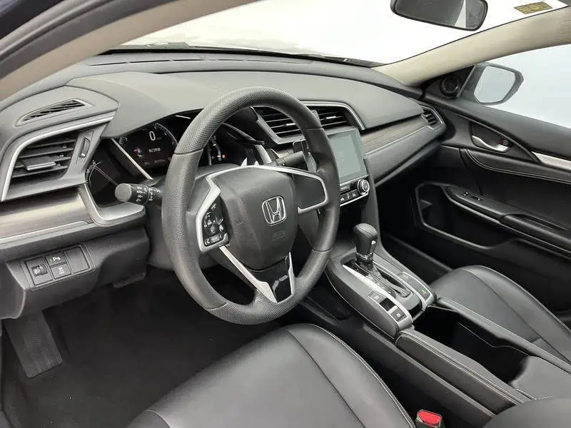Civic 2019 220TURBO CVT Dynamic Edition National VI — 18