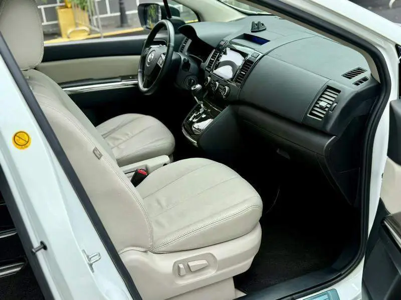 Mazda 8 2015 2.5L Pilot Edition — 6