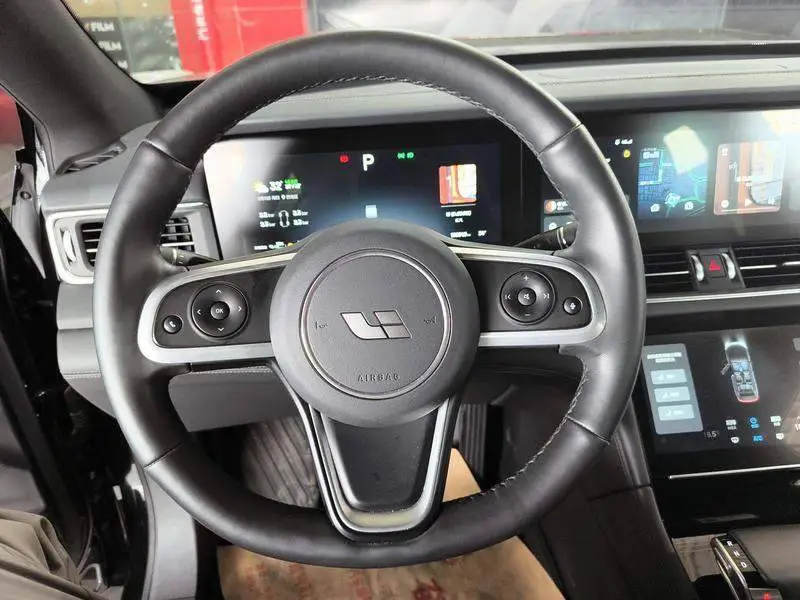 Ideal ONE 2020 Extended Range 6-seater Edition — 8