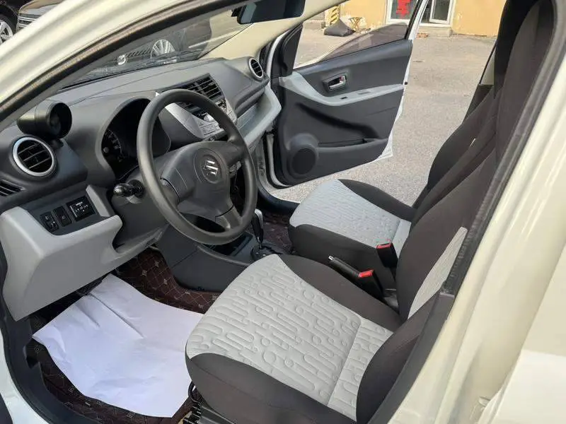 Alto 2013 1.0L Automatic Luxury Model — 9