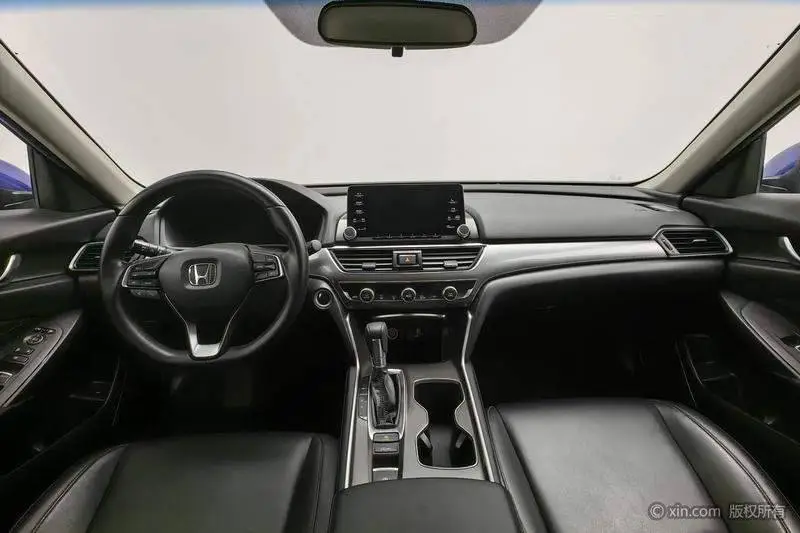 Accord 2018 260TURBO Elite Edition National V — 12