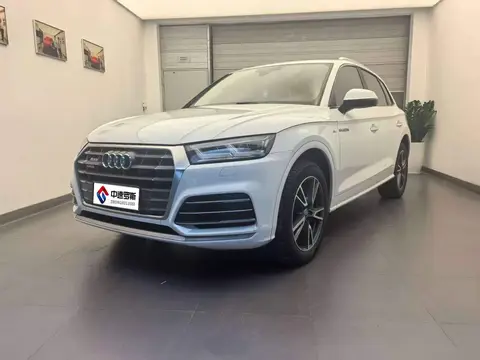 Audi Q5L 2018 40 TFSI Fashionable National VI