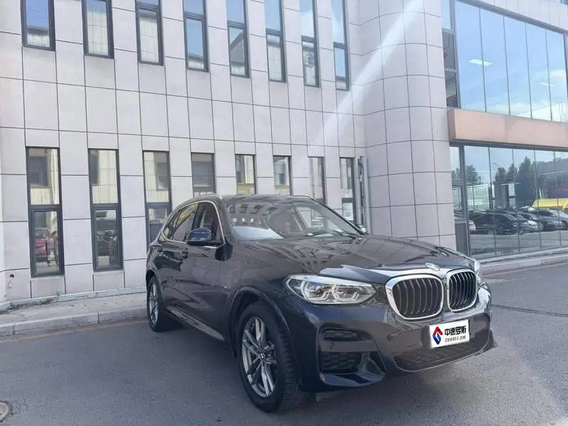 BMW X3 2021 xDrive30i Leading M Sport Package — 3