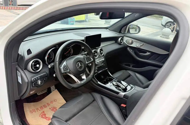 Mercedes-Benz GLC AMG 2017 AMG GLC 43 4MATIC — 16