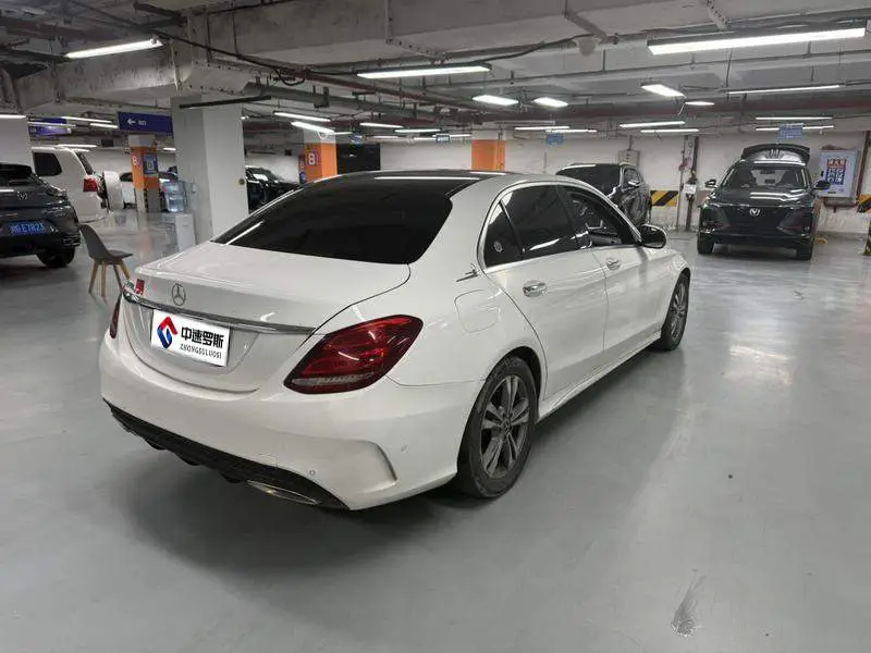 Mercedes-Benz C-Class 2017 C 200 L Sport — 6