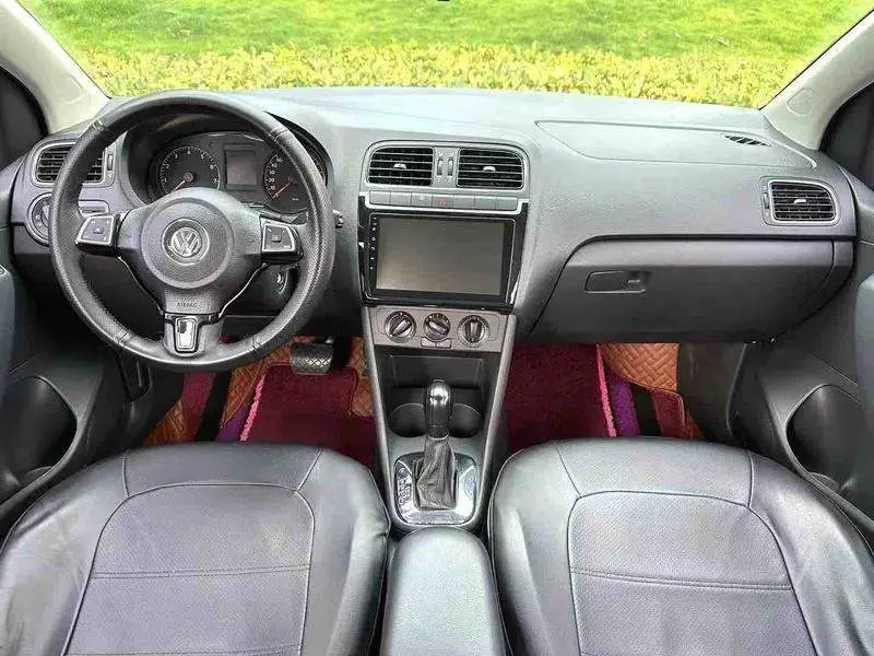 Polo 2013 1.4L Automatic Comfort Edition — 7