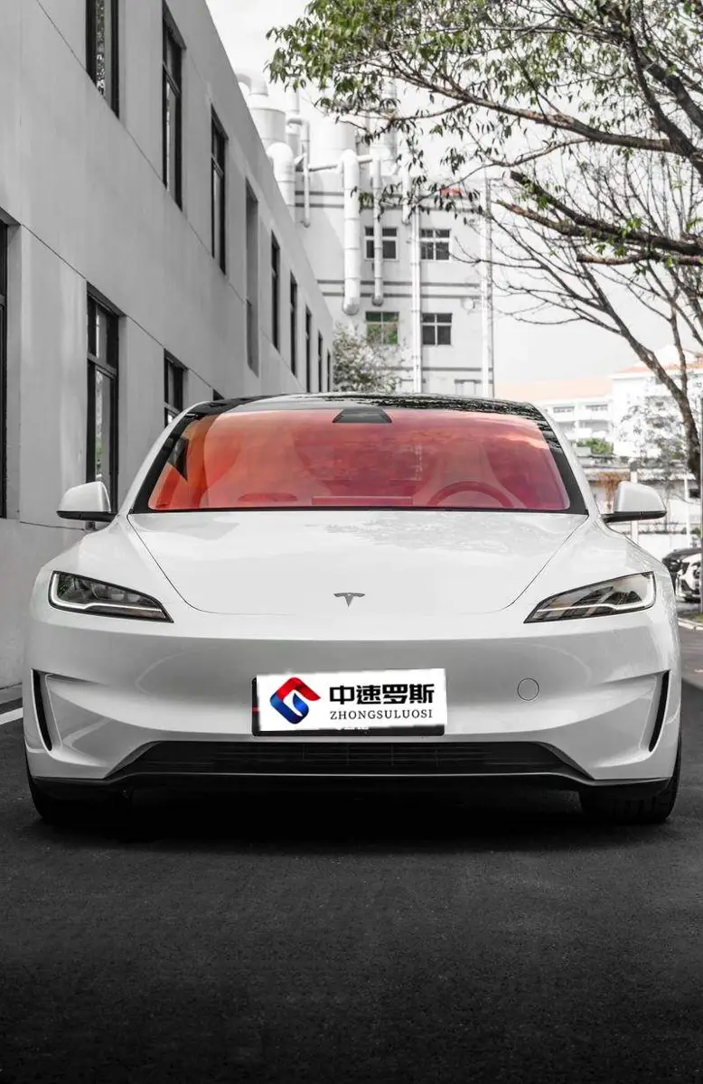 Model 3 2024 High-Performance All-Wheel Drive — 8