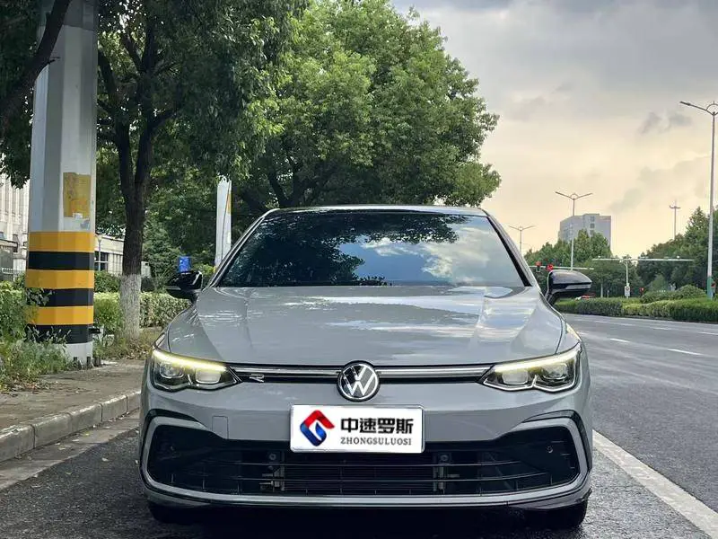 Golf 2023 280TSI DSG R-Line Lite — 2