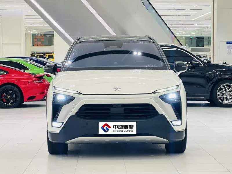 NIO ES8 2020 580KM Signature Edition Six-seat Edition — 2