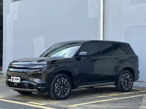 Trumpchi Aspires to S7 2025 205km/h Pro+ version