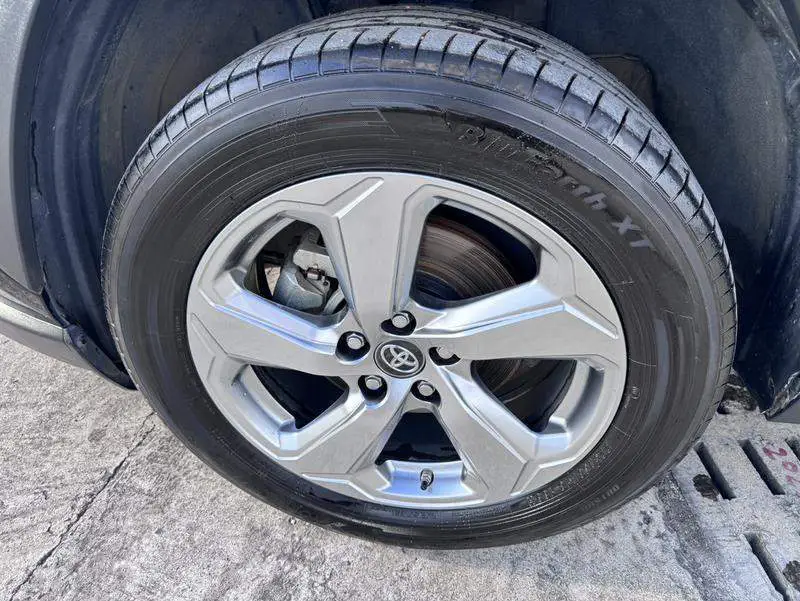 RAV4 Rongfang 2023 2.0L CVT 2WD Fashion Edition — 11