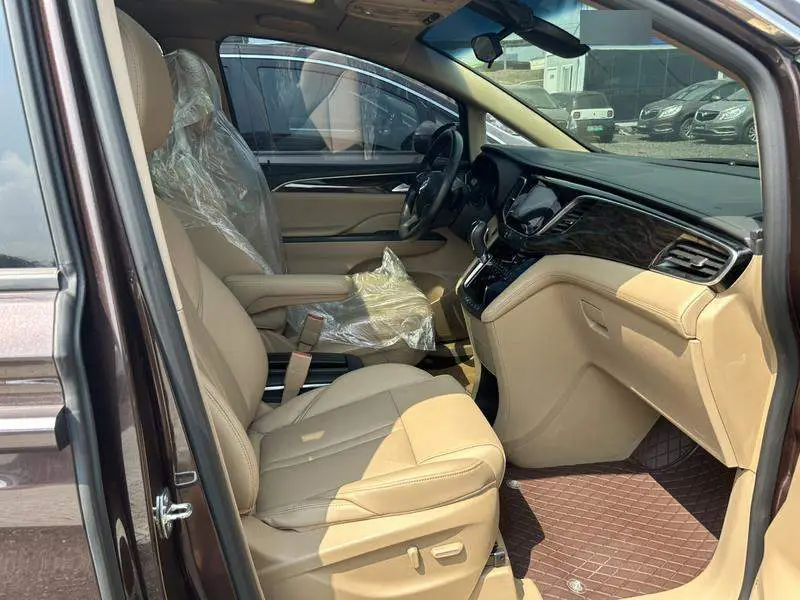 Buick GL8 2017 ES 28T Luxury National V — 7