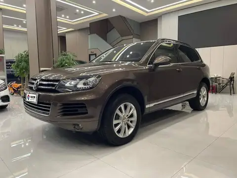 Touareg 2011 3.0TSI High-end Model