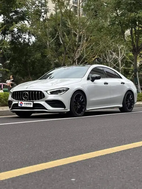 Mercedes-Benz CLA AMG 2020 AMG CLA 35 4MATIC