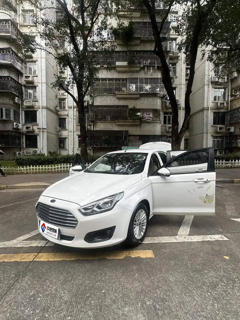 Furis 2015 1.5L Automatic Fashion Model — 11