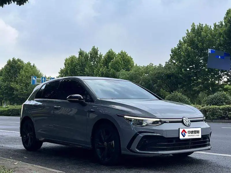 Golf 2023 280TSI DSG R-Line Lite — 3
