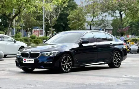BMW 5 Series 2018 facelift 530Li Leading M Sport Package