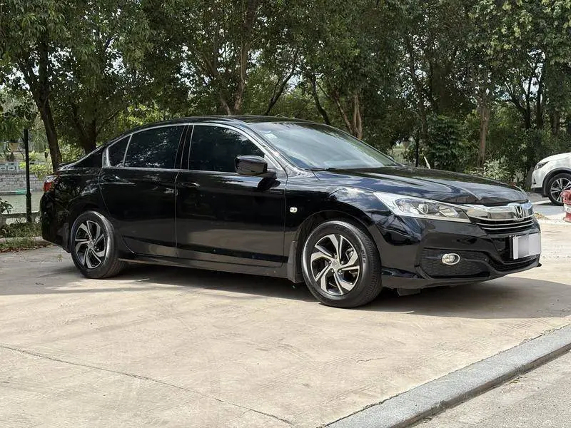 Accord 2016 2.0L Comfort Edition — 3