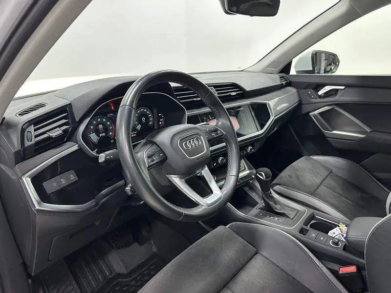 Audi Q3 2022 35 TFSI Stylish and Dynamic — 10