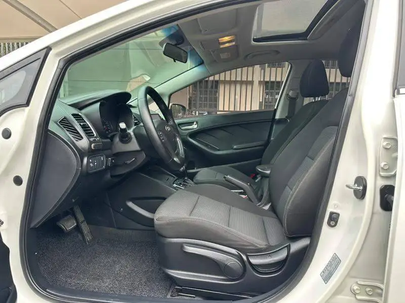Kia K3 2016 1.6L Automatic GL — 8