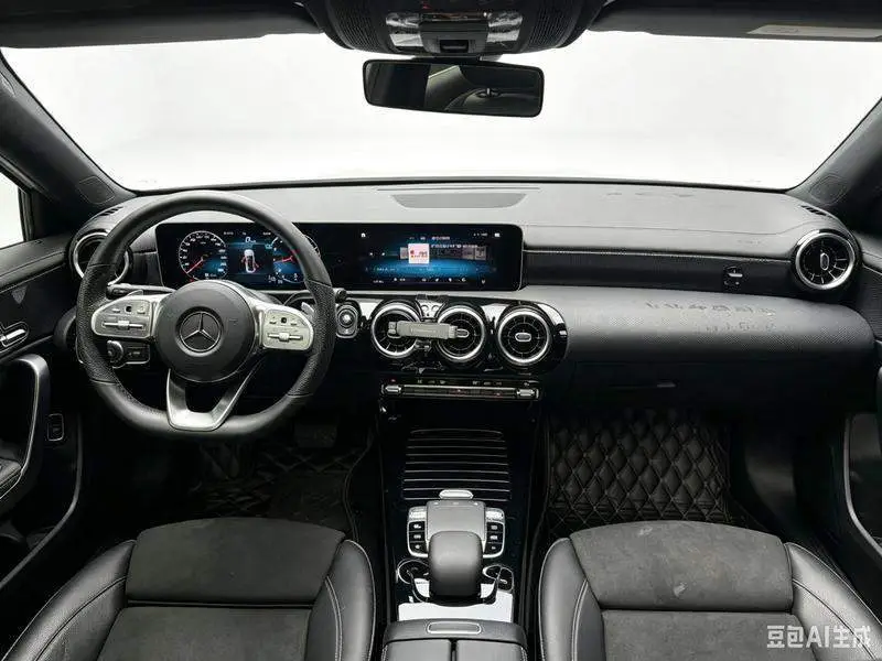 Mercedes-Benz A-Class 2019 A 200 L sports sedan — 8