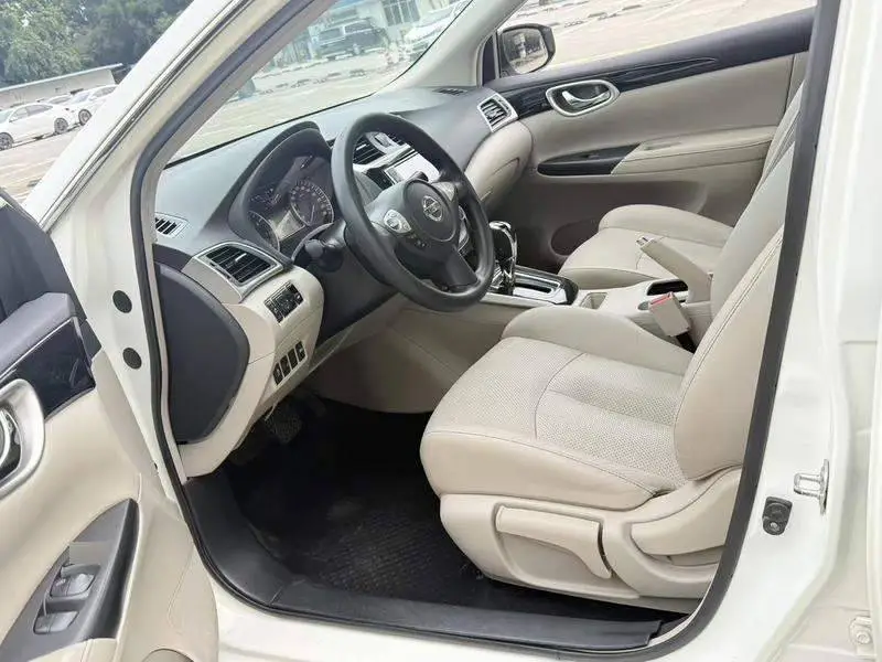 Sylphy 2016 1.6XL CVT Premium Edition — 6