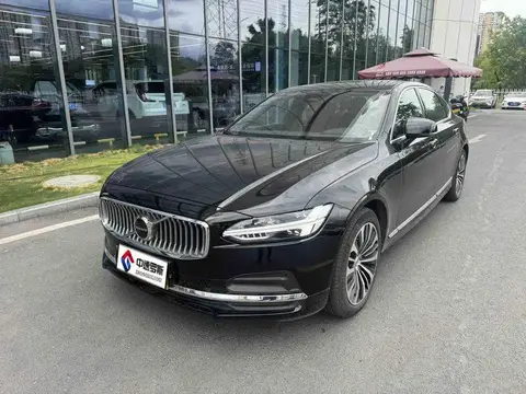 Volvo S90 2025 B5 Zhiyi Luxury Edition
