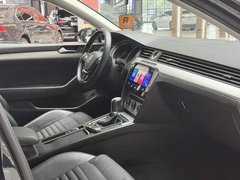 Magotan 2019 280TSI DSG Leading National V — 15