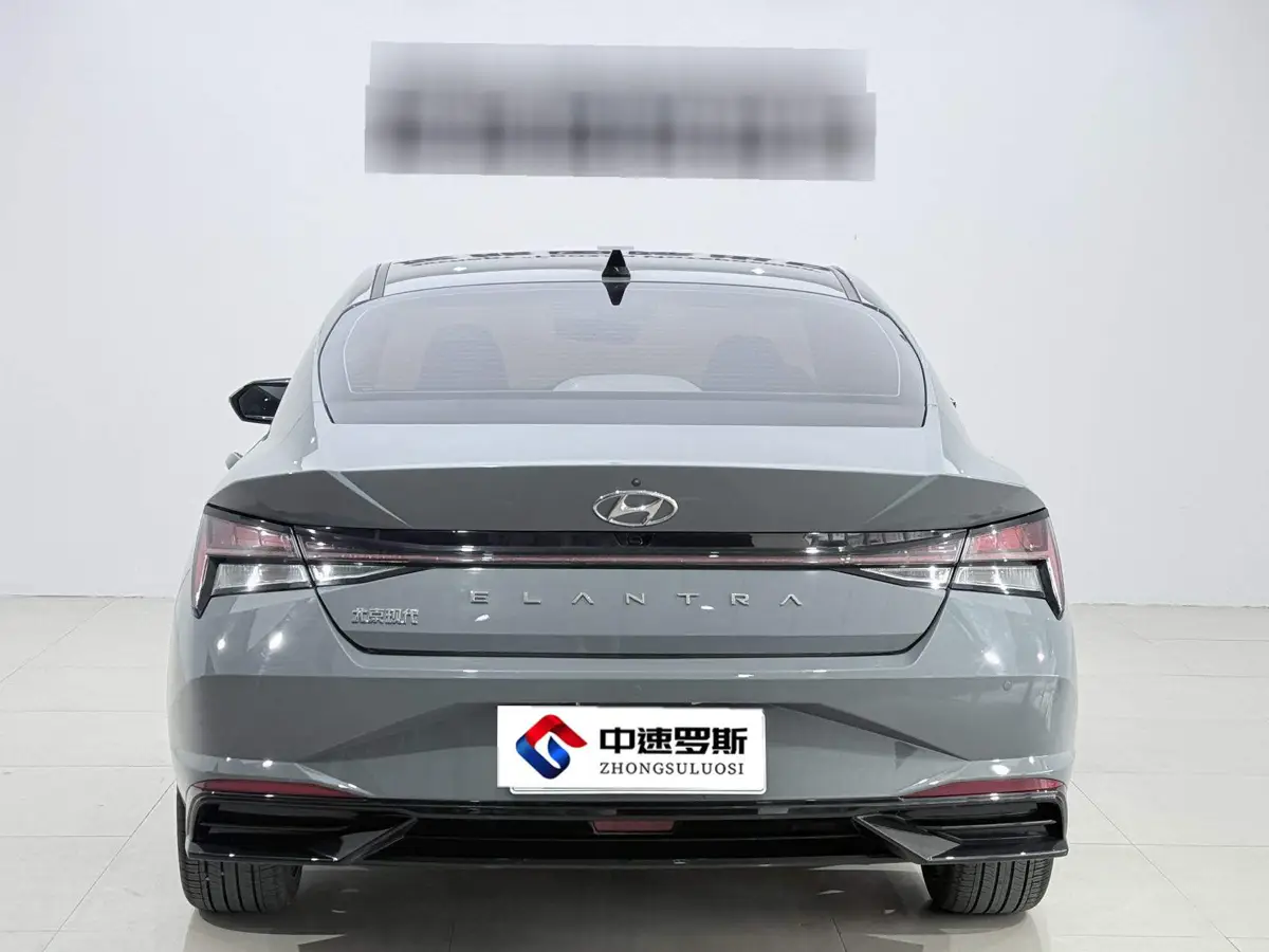 Elantra 2022 1.5L CVT LUX Premium Edition — 3