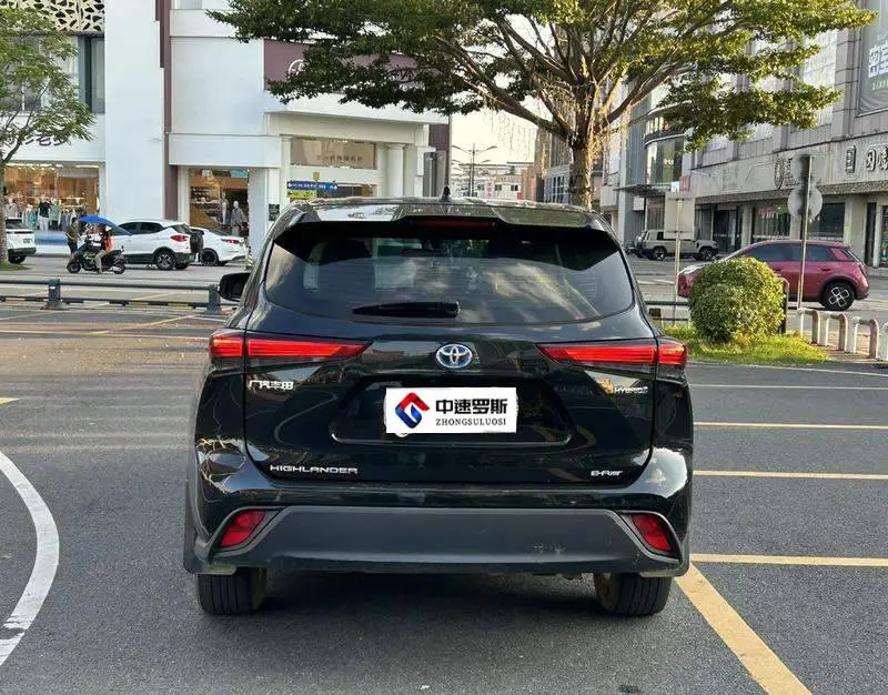 Highlander 2022 Hybrid 2.5L 4WD Elite Edition 7 Seaters — 6