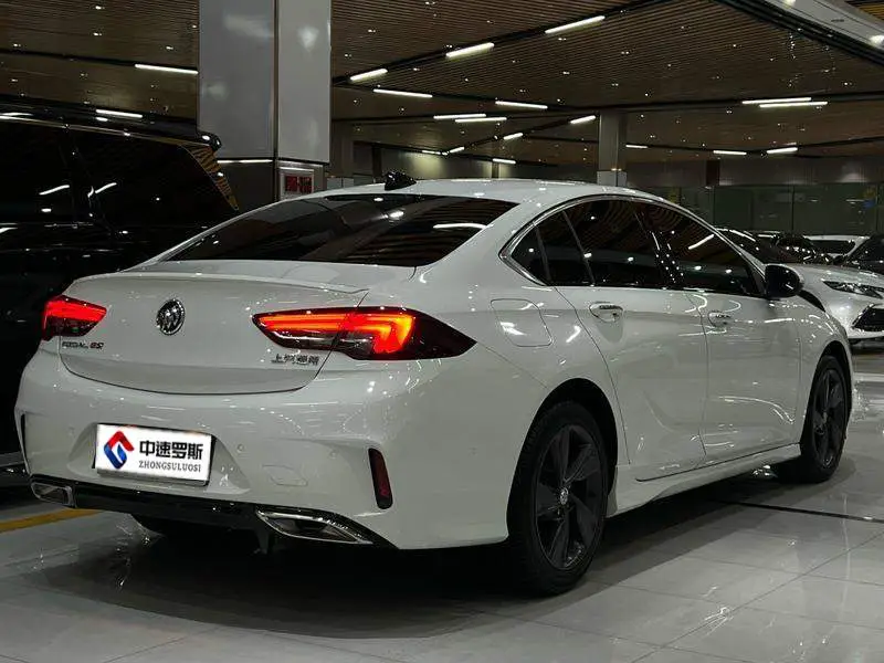 Regal 2017 GS 28T Luxury — 6