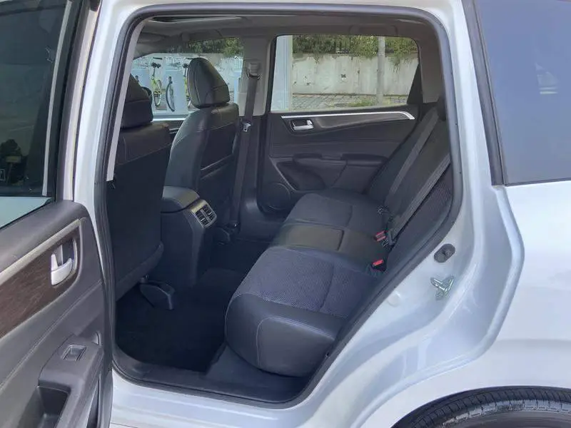 Jed 2014 1.8L Automatic Comfort Elite Edition 5 Seaters — 9