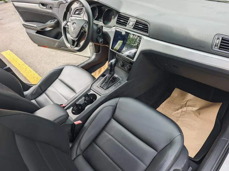 Lingdu 2015 230TSI DSG Fashion Edition — 12