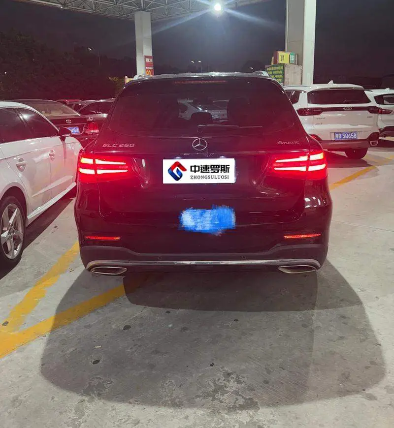Mercedes-Benz GLC 2017 GLC 260 4MATIC Dynamic — 5