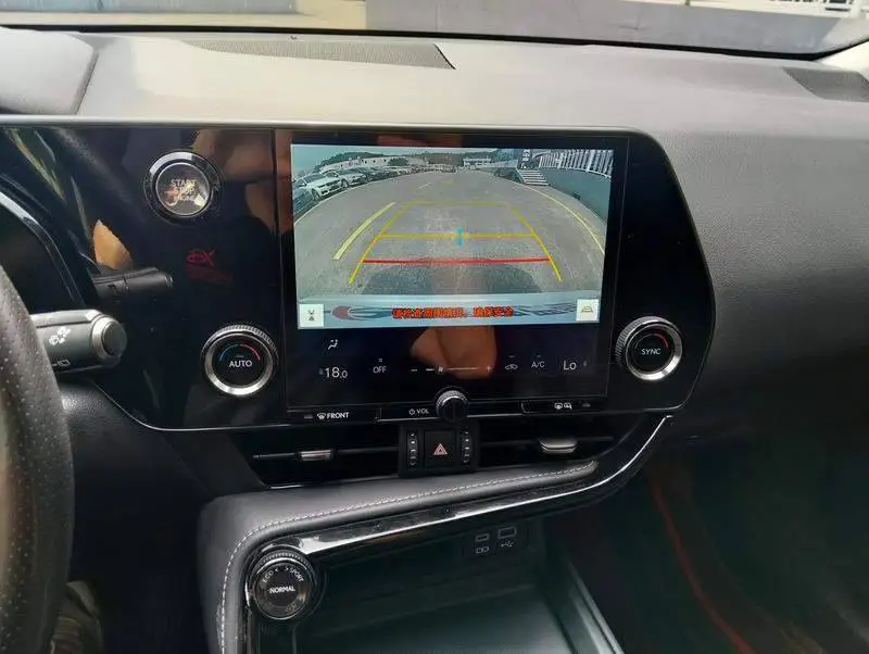 Lexus NX 2023 260 FWD Skyactiv — 10