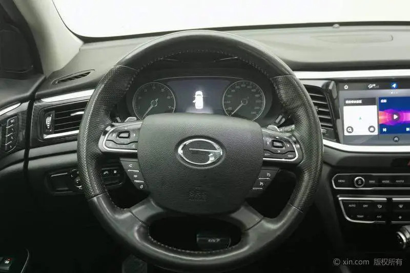 Trumpchi GS7 2017 320T 2WD Luxury Smart Link — 14