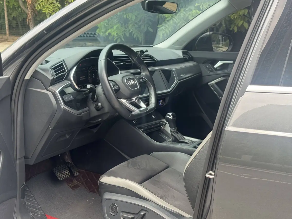 Audi Q3 2022 35 TFSI Stylish and Dynamic — 8