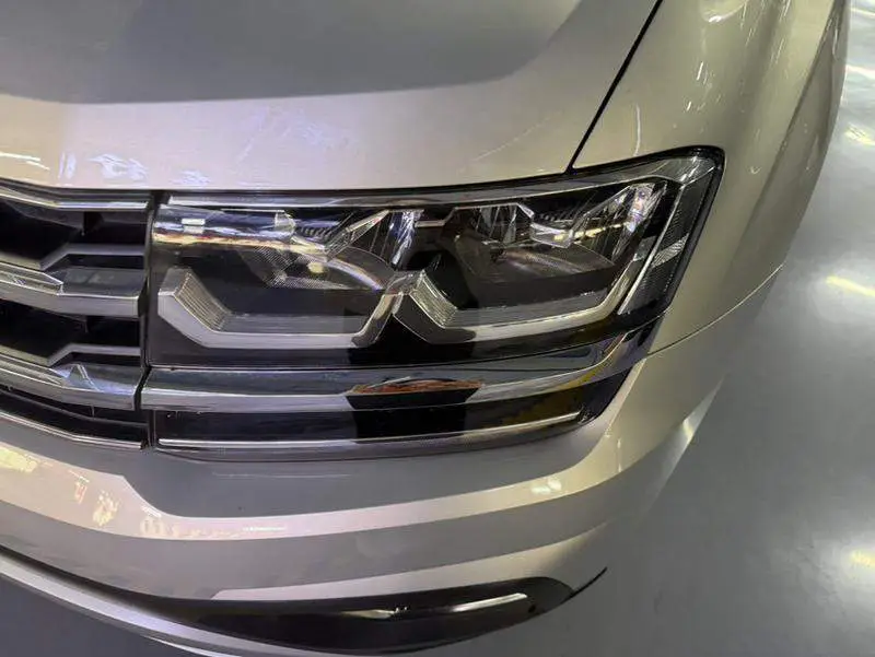 Touron 2017 380TSI 4WD Luxury Edition — 7