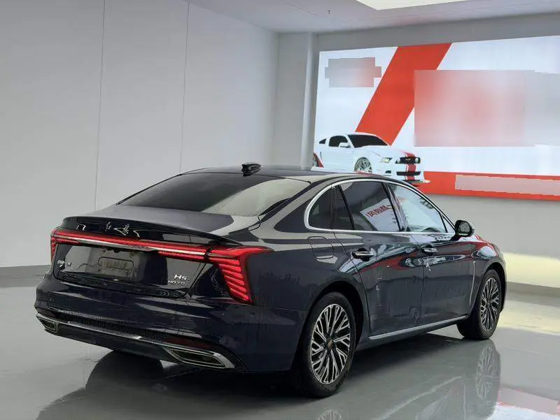 Hongqi H5 2023 2.0T Automatic Intelligent Connection Flagship Edition — 6