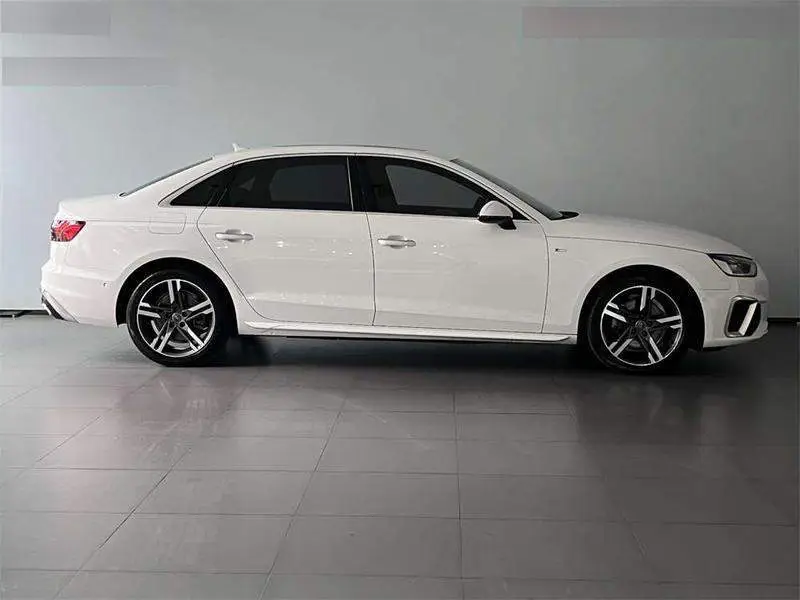 Audi A4L 2020 40 TFSI quattro Luxury Dynamic Edition — 5