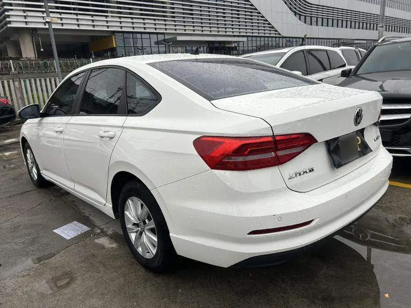 Lavida 2018 1.5L Automatic Fashion Edition National V — 4