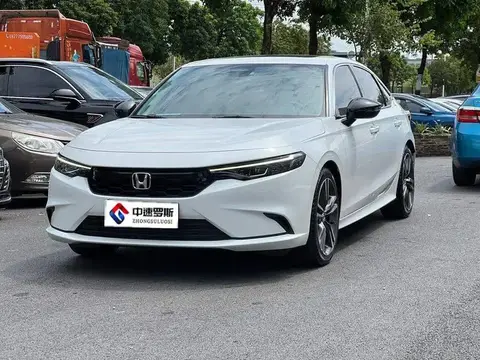 Stylish 2023 240TURBO CVT Premium Edition