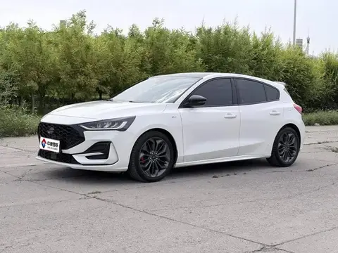 Fox 2022 EcoBoost 180 Hatchback Automatic ST Line